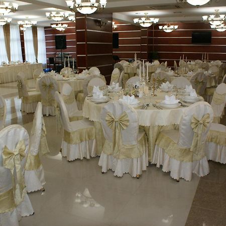 Hotel Park Exclusive Otocac Bagian luar foto