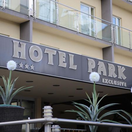Hotel Park Exclusive Otocac Bagian luar foto